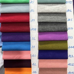 F44 – Plain knit cotton fabric