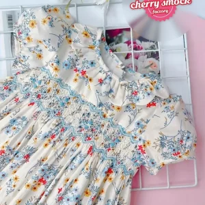 Princess smocked dress with chrysanthemum pattern