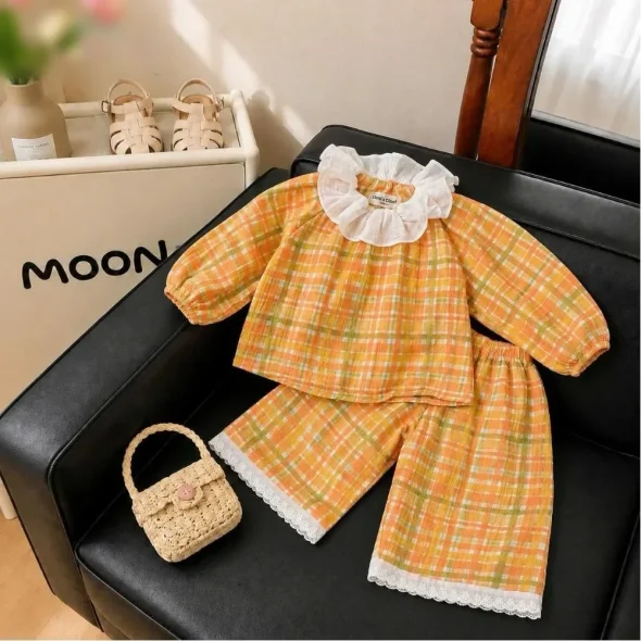 Kids Daily Set – Lace Collar