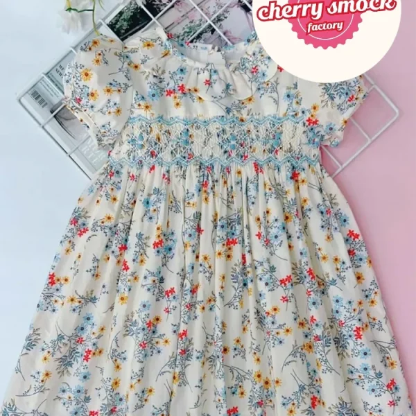 Princess smocked dress with chrysanthemum pattern